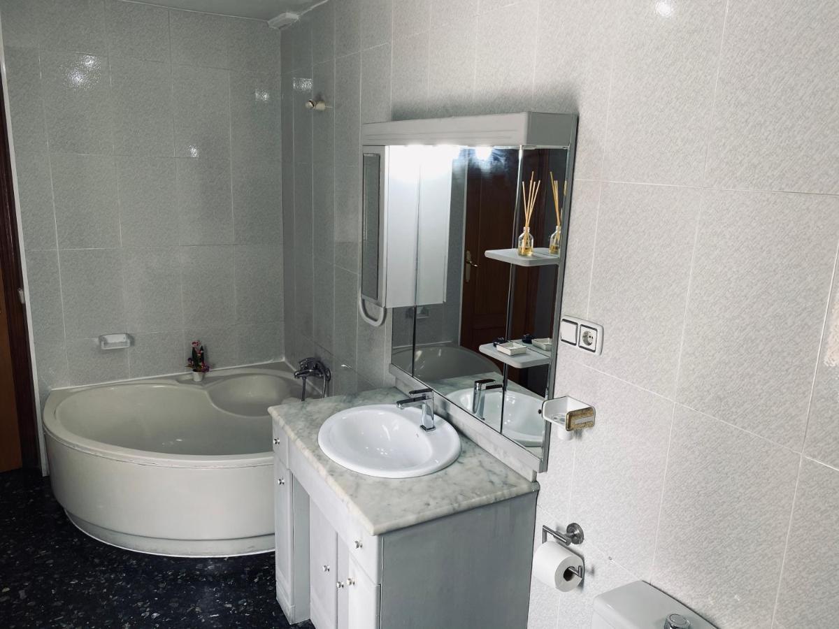 רובי Habitaciones Dakar מראה חיצוני תמונה
