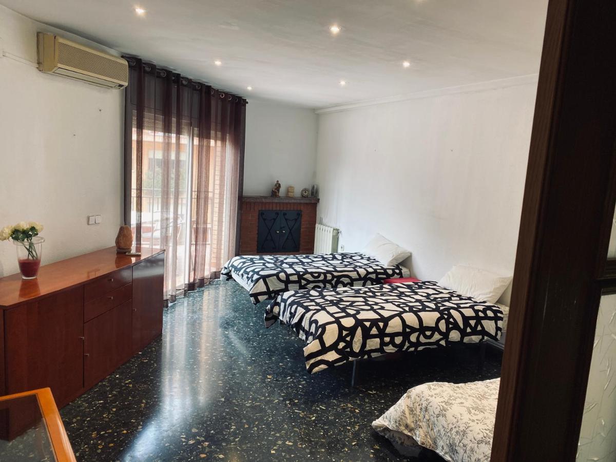 רובי Habitaciones Dakar מראה חיצוני תמונה